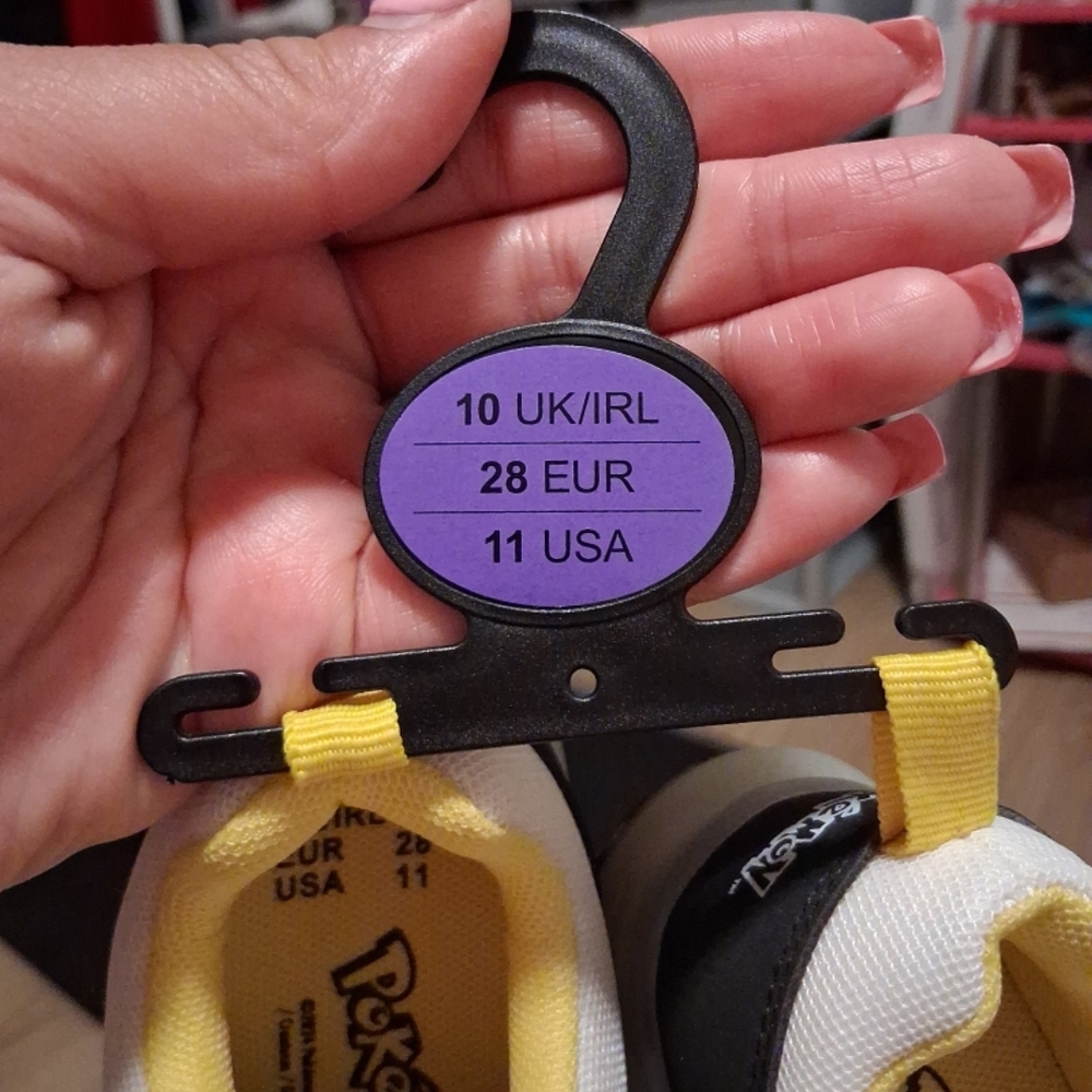NWOTS Pokémon Light Up Sneakers (Primark Size 11T ) - Picture 3 of 5